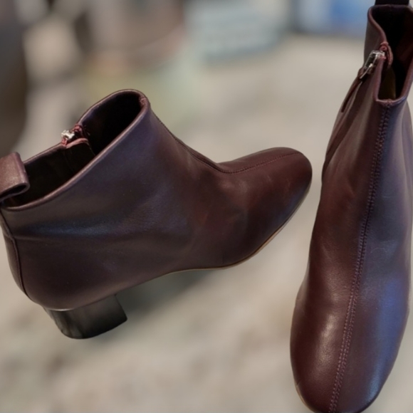 Offers!NEW EVERLANE Burgundy Day Boot 6 (6.5) Italian Leather Ankle Boot/Marooon - Picture 4 of 11